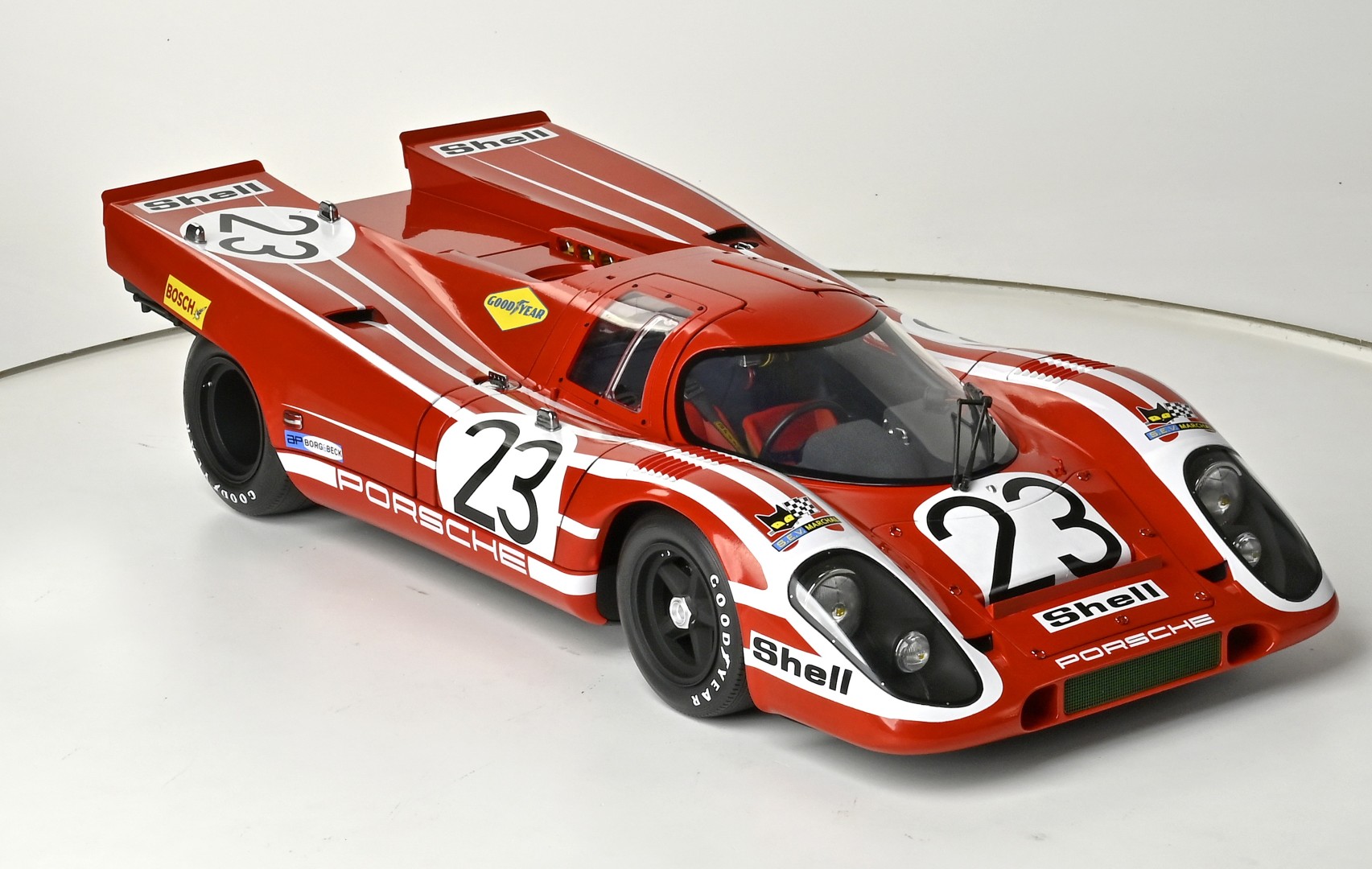 IXO 1/8 PORSCHE 917 SALZBOURG #23 Diecast Kit
